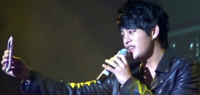 Seo In Gook Shows Ultimate Fan Service