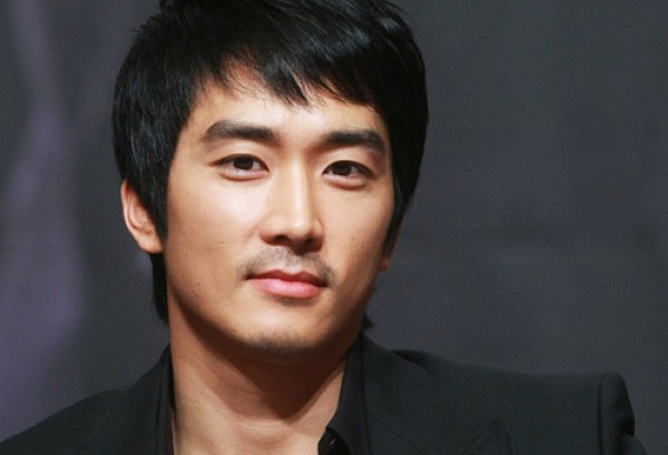 Song Seung Hun: “I Don’t Understand Women Too Well”
