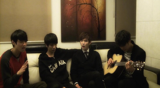 Boy Group Tritops Does Acoustic Cover of SHINee’s “Dream Girl”