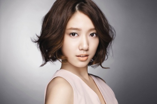 Park Shin Hye’s Fan Meeting Tour Makes a Stop in Japan