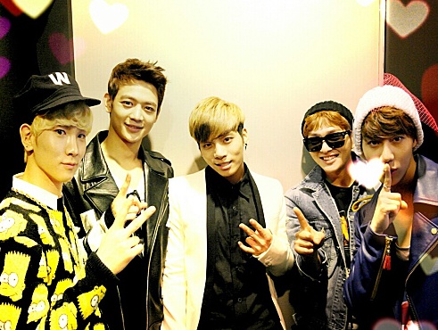 Weekly K-Pop Music Chart 2013 – March Week 2