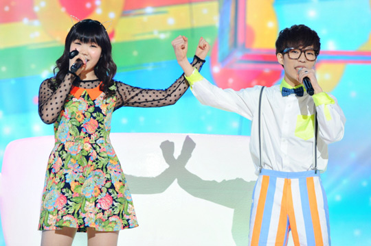 Akdong Musician Reveals That They Now Have 54 Self-Composed Songs!