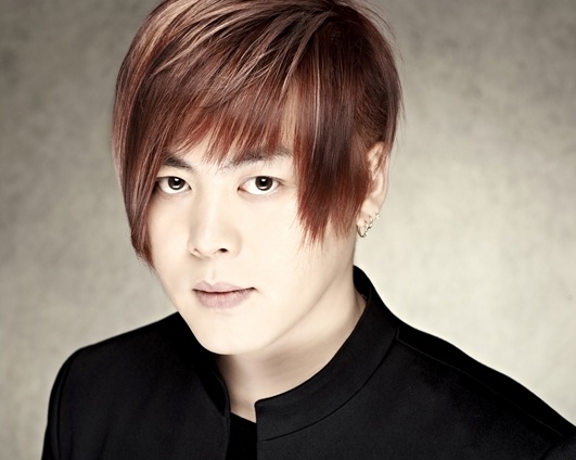 Moon He Jun to Hold Solo Concert on March 30 and 31!