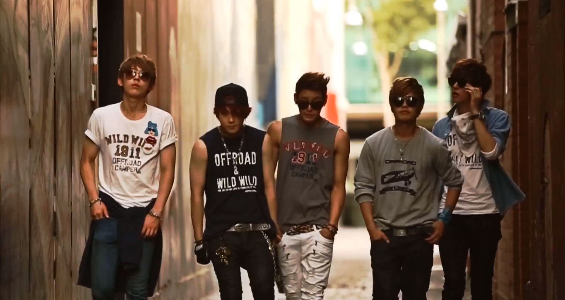 Offroad’s “Head Banging” Produced by Block B’s Zico Is Out!