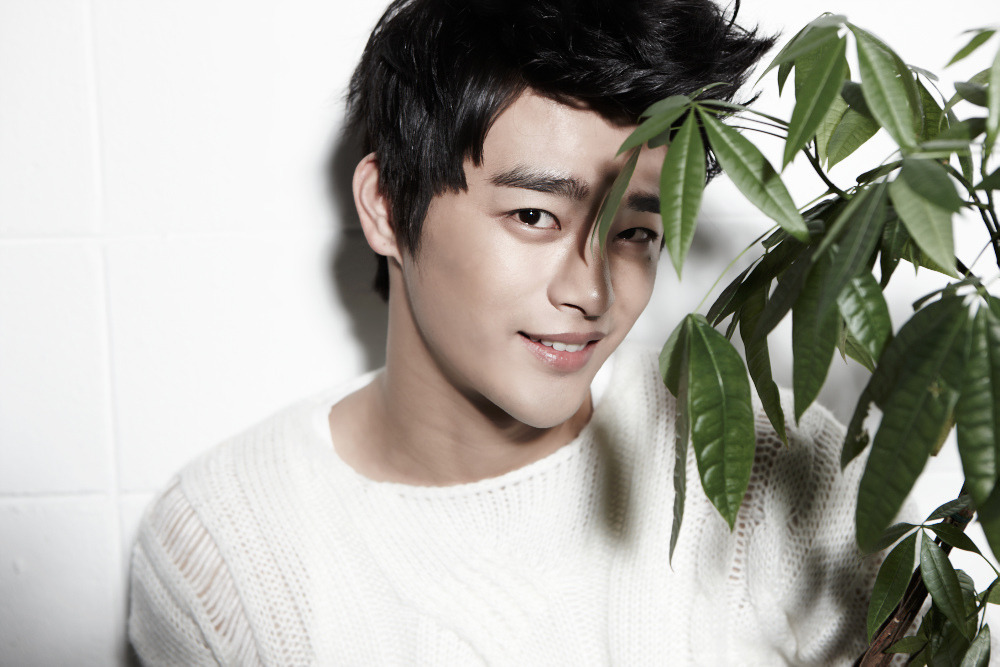 Seo In Guk Still Hasn’t Spent His Prize Money from Winning “Super Star K”