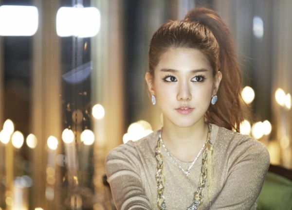 Imagini pentru Jiwon (Spica