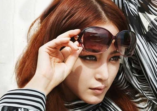 Actress Han Ye Seul Works with Lady Gaga’s Stylist
