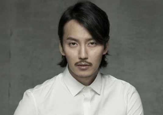 Kim Nam Gil Joins Son Ye Jin in New Drama