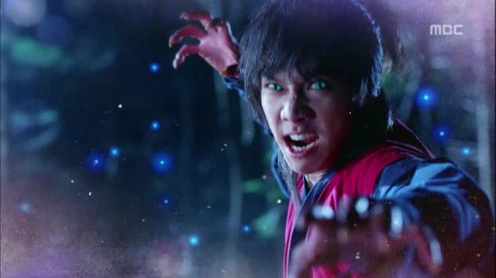 Lee Seung Gi Transforms into a Beast for “Gu Family Book”