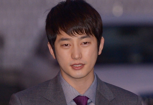 Park Shi Hoo Taken Off “Baeksang Awards” Nominee List