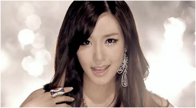Girls’ Generation’s Tiffany Sings for “All About My Love Life” OST
