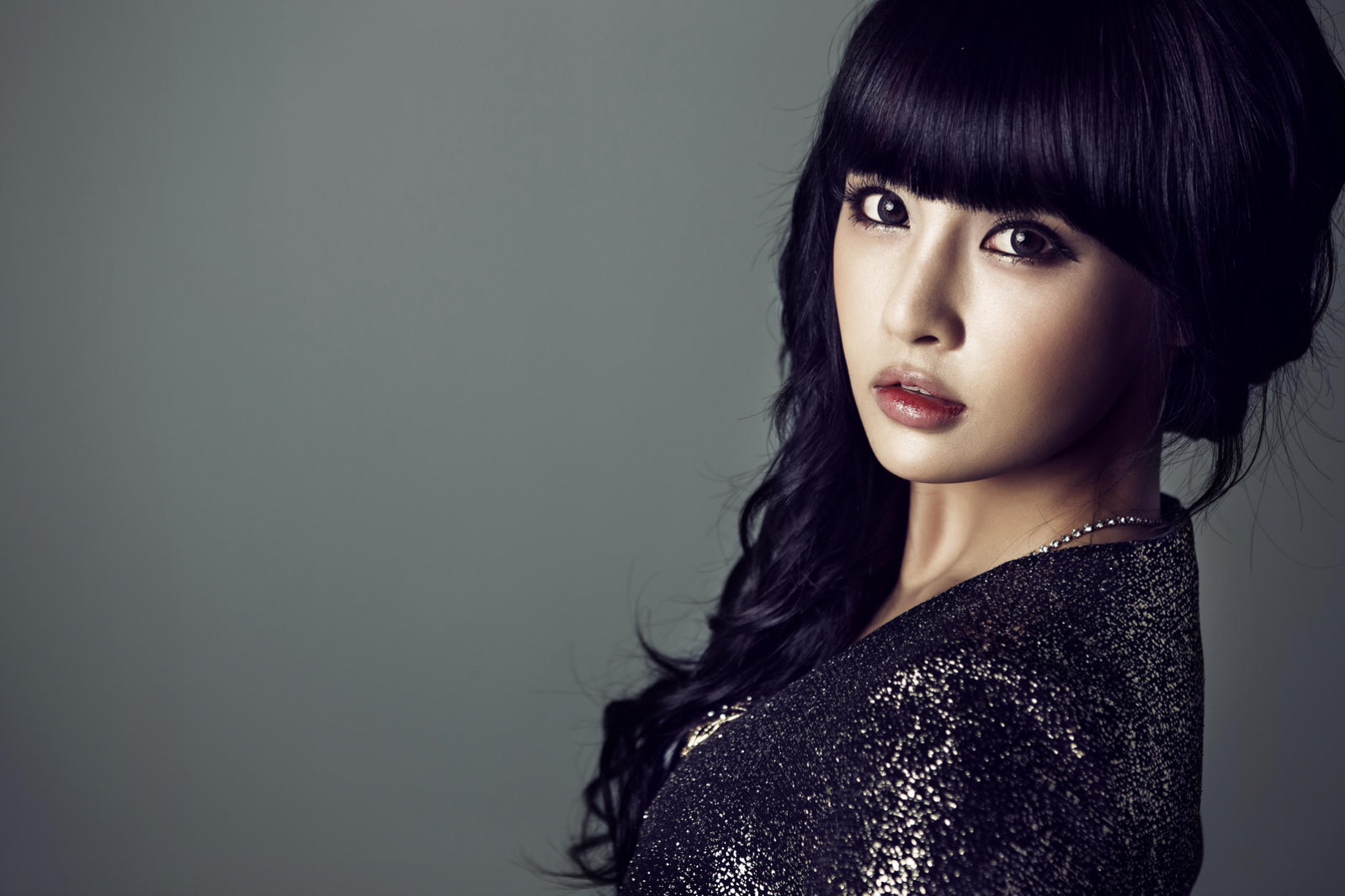 T-ara Member Boram’s Gaunt Legs Draw Concern from Netizens