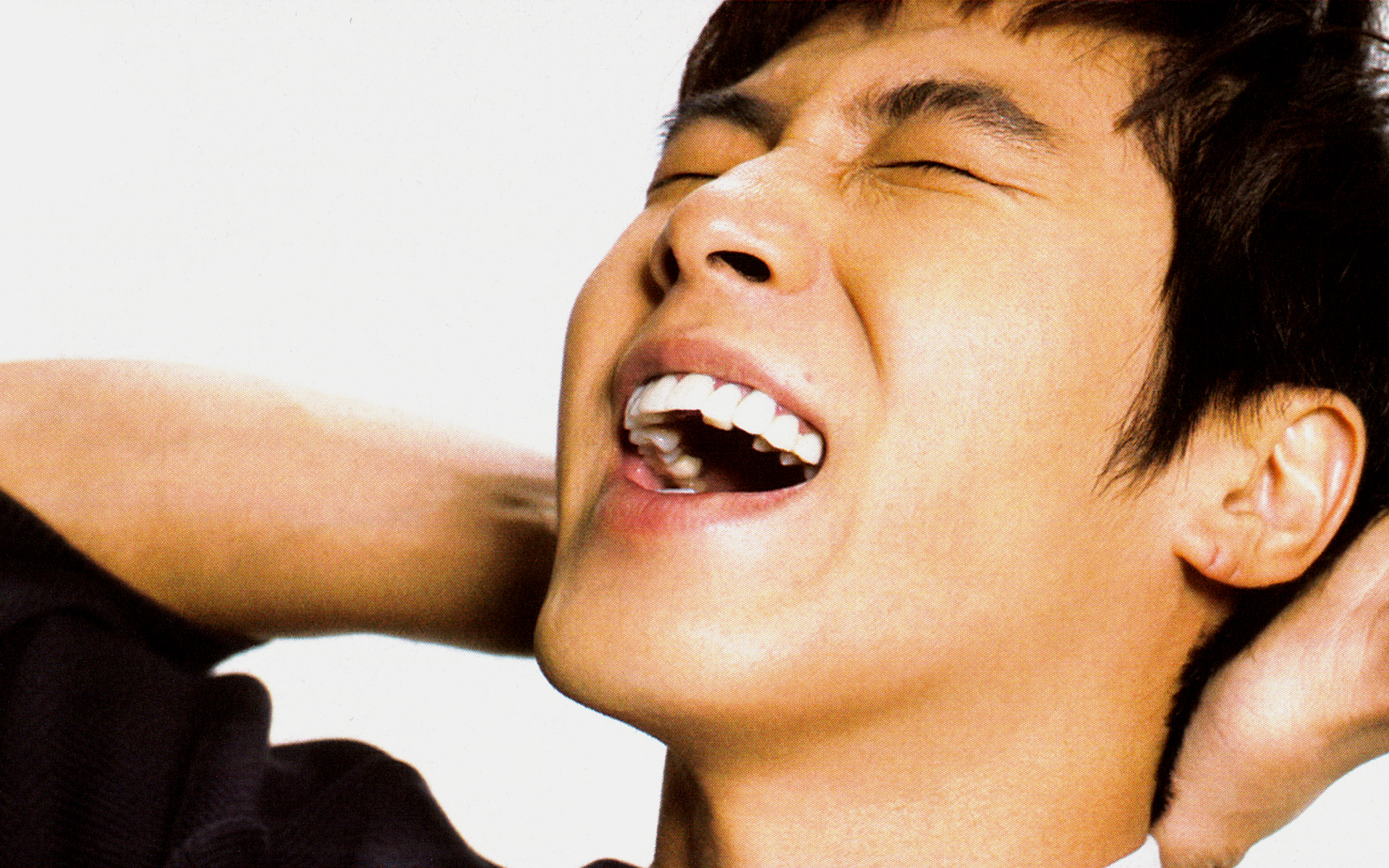 7 Idol Leaders Who Aren’t the Oldest in Their Group