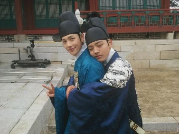 ZE:A’s Im Siwan Felt Pressure from Yeo Jin Goo