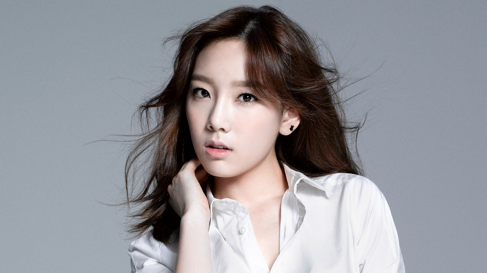 Girls’ Generation’s Taeyeon Shares BTS Photos From “Beep Beep” MV Filming