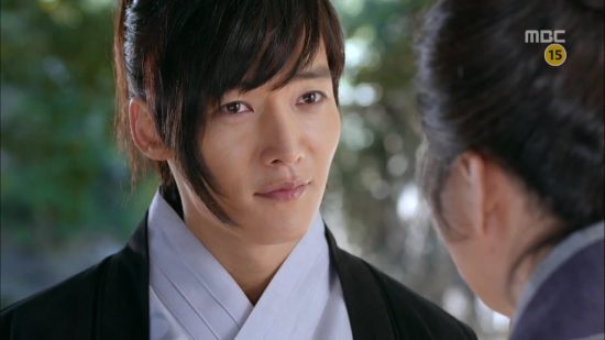 Choi Jin Hyuk Used to Get Upset at Juniors Who Treated Him Badly