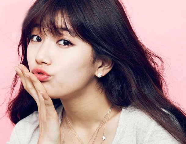 Suzy Thanks Fans for Buffet Prepared for “Gu Family Book” Cast And Staff