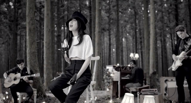Band Accompanies Seo In Young in New MV Teaser for “Let’s Break Up”