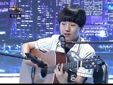 Yoo Seung Woo’s MV for “Hello” Unleashed
