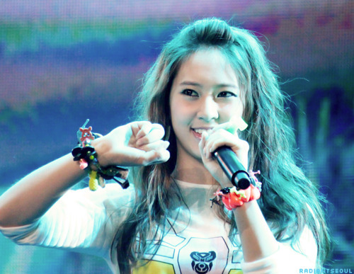 f(x)’s Krystal Being Considered for a Role in Upcoming Drama “Heirs”