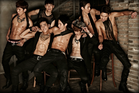 Members of 100% Prove Their Abs Are “Real 100%”