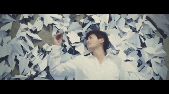 Kang Kyun Sung of Noel Releases MV for “Just Look at the Sky”