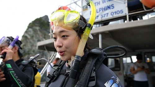 Sulli Reveals and Talks about Hardships of Having Aquaphobia