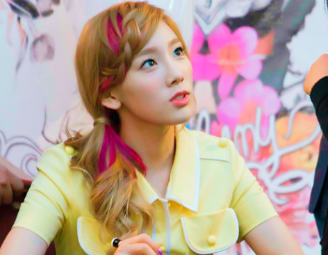 Girls’ Generation’s Taeyeon Explains Controversial Instagram Photo