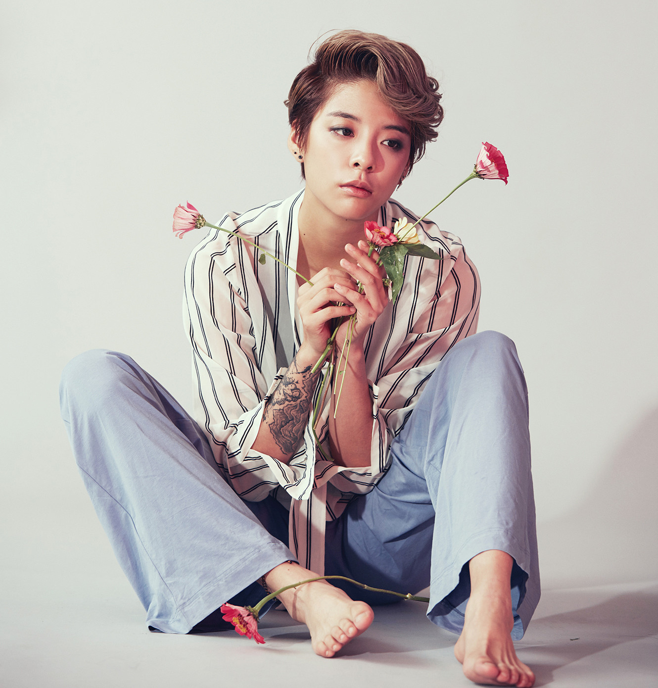 Amber of f(x) Reminds Us to Be Open-Minded and Fight Discrimination