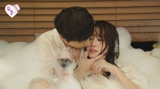 Oh Min Seok and Kang Ye Won Get Intimate on 'We Got Married'