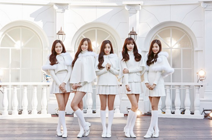 April Celebrates the Holiday Season With Release of Special Winter Album, 'Snowman'