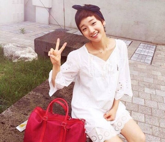 Park So Dam Reveals Her Confidence in Her Looks On 'Showbiz Korea'