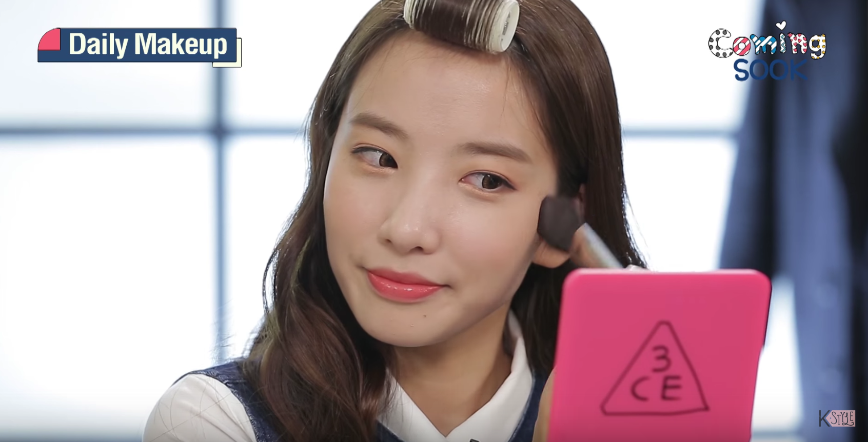Rainbow's Jisook Teaches You How to Do Makeup Like a K-pop Idol