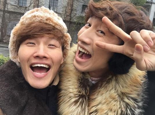 Lee Kwang Soo Wishes Kim Jong Kook a Happy Birthday With Funny Photo