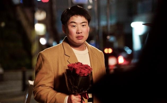 Actor Ahn Jae Hong Revealed to Be in a Relationship