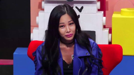 Jessi Reveals Her Chubby Past on 'Same Bed, Different Dreams”