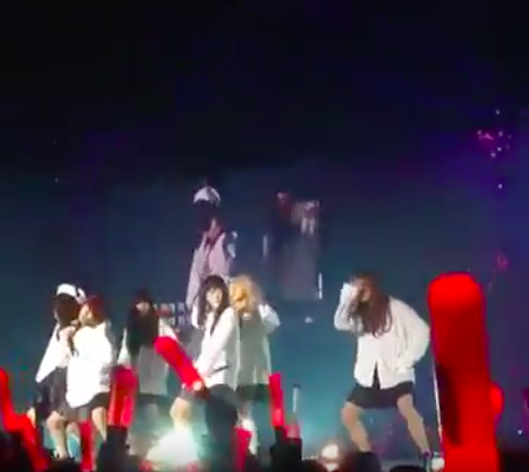 iKON Covers EXID and GFRIEND at Their Second Solo Concert