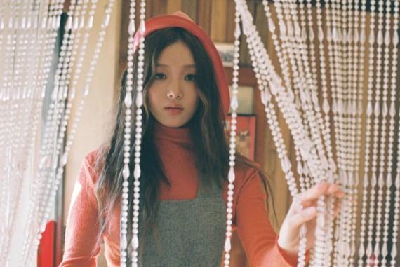 Lee Sung Kyung Searches for Happiness in Her Nostalgic Film Photo Book 'Be Joyful'