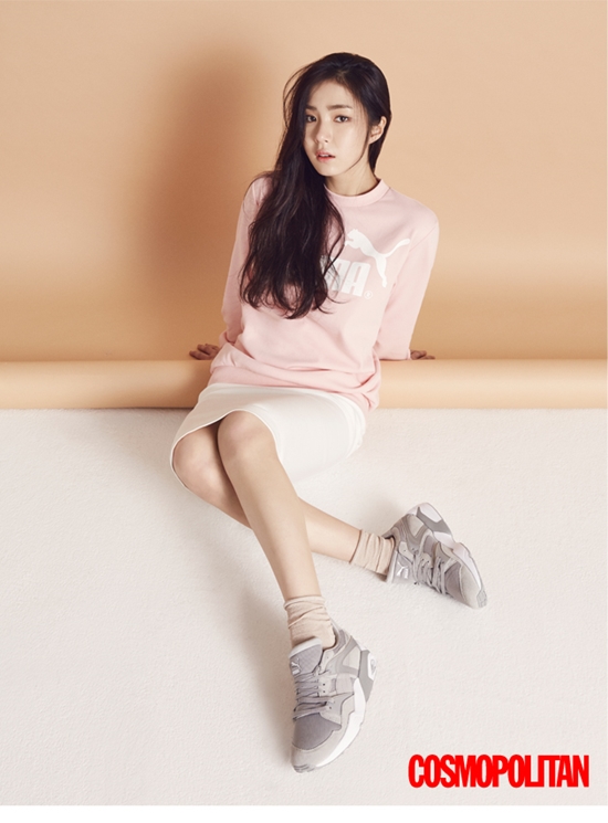 Shin Se Kyung Gets Flirty in Athleisure for Cosmopolitan