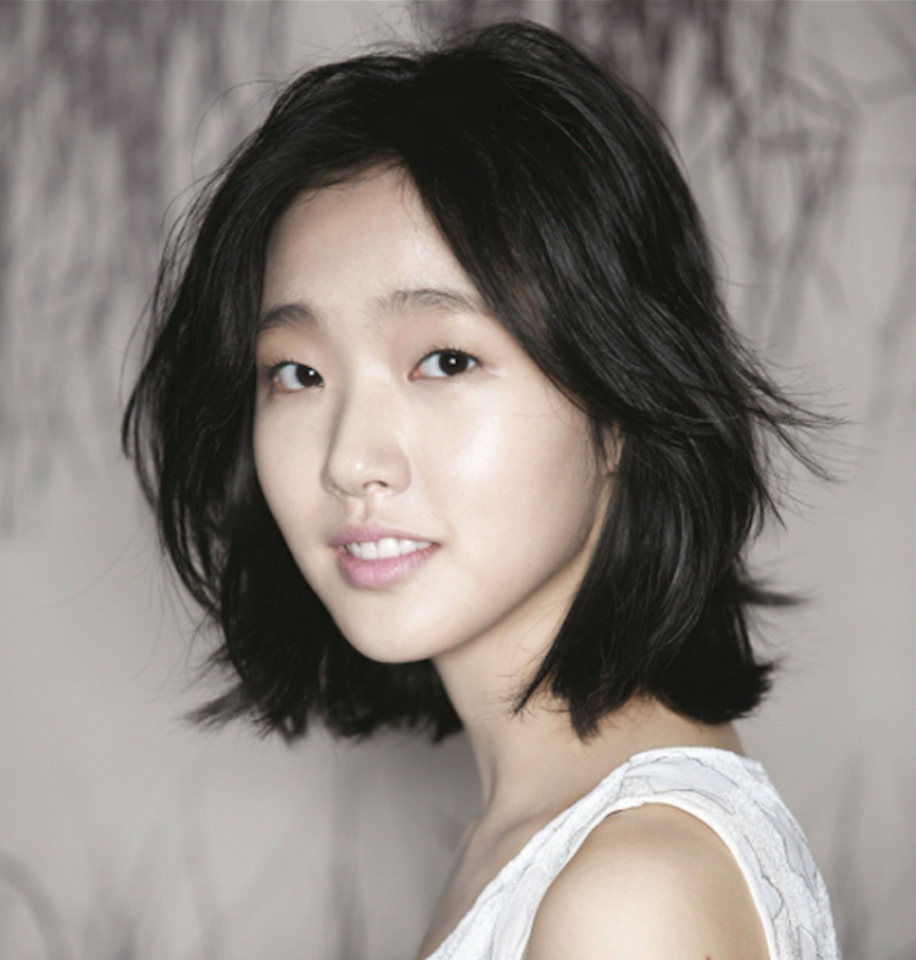 Meet Kim Go Eun, the Hottest New Actress in Town