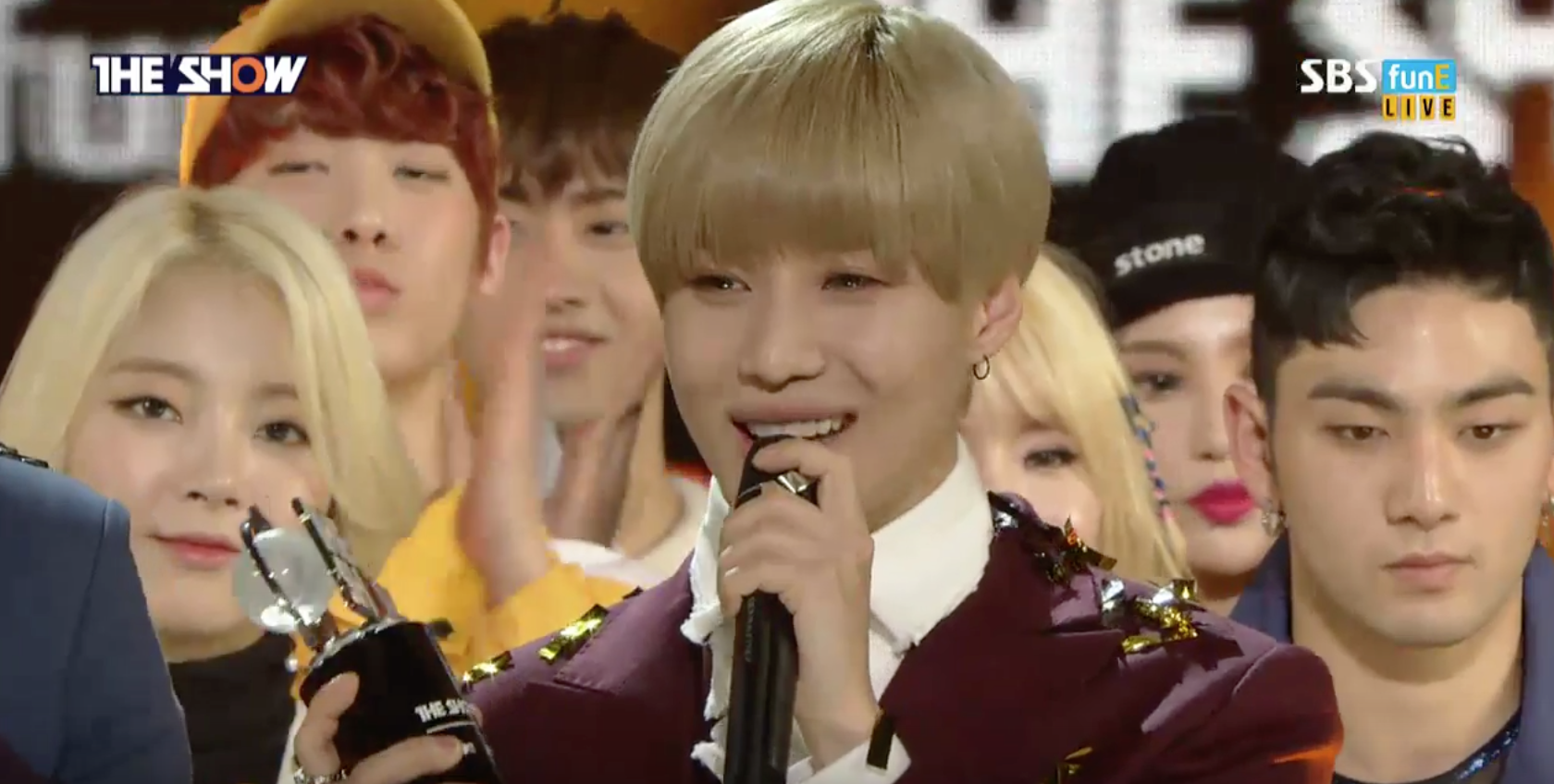 Taemin Takes 1st Win for 