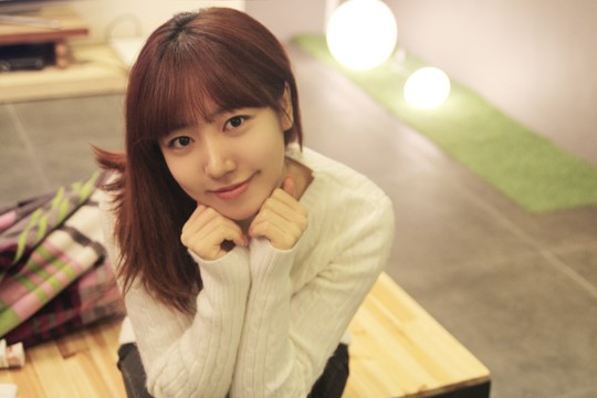 Apink's Namjoo Sustains Ankle Injury During Concert Rehearsal