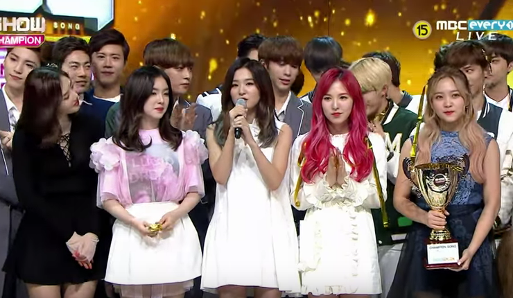 Watch: Red Velvet Scores 2nd Win for 'One of These Nights' on 'Show Champion'