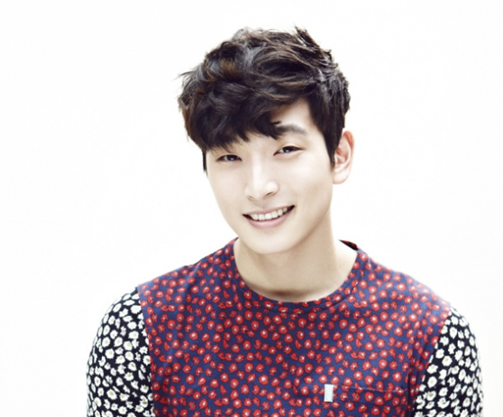 Jeong Jinwoon Talks About His No. 1 Girl Group Bias