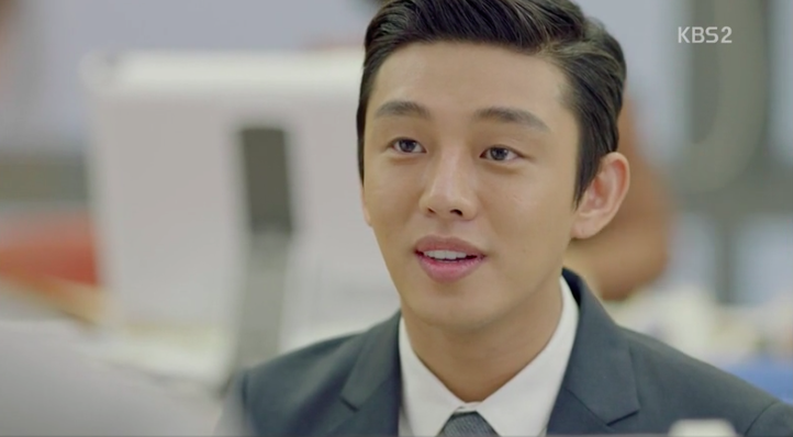 Yoo Ah In Makes Much-Anticipated Cameo on “Descendants of the Sun”