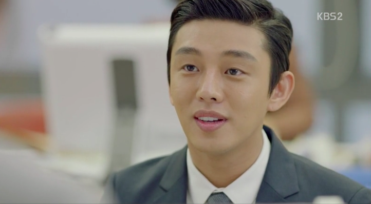 Yoo Ah In Makes Much-Anticipated Cameo on “Descendants of the Sun” 