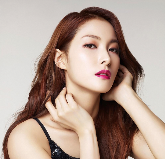 Park Gyuri Says She and Co-Star Kim Jae Wook Got Drunk For Kiss Scene In New Film