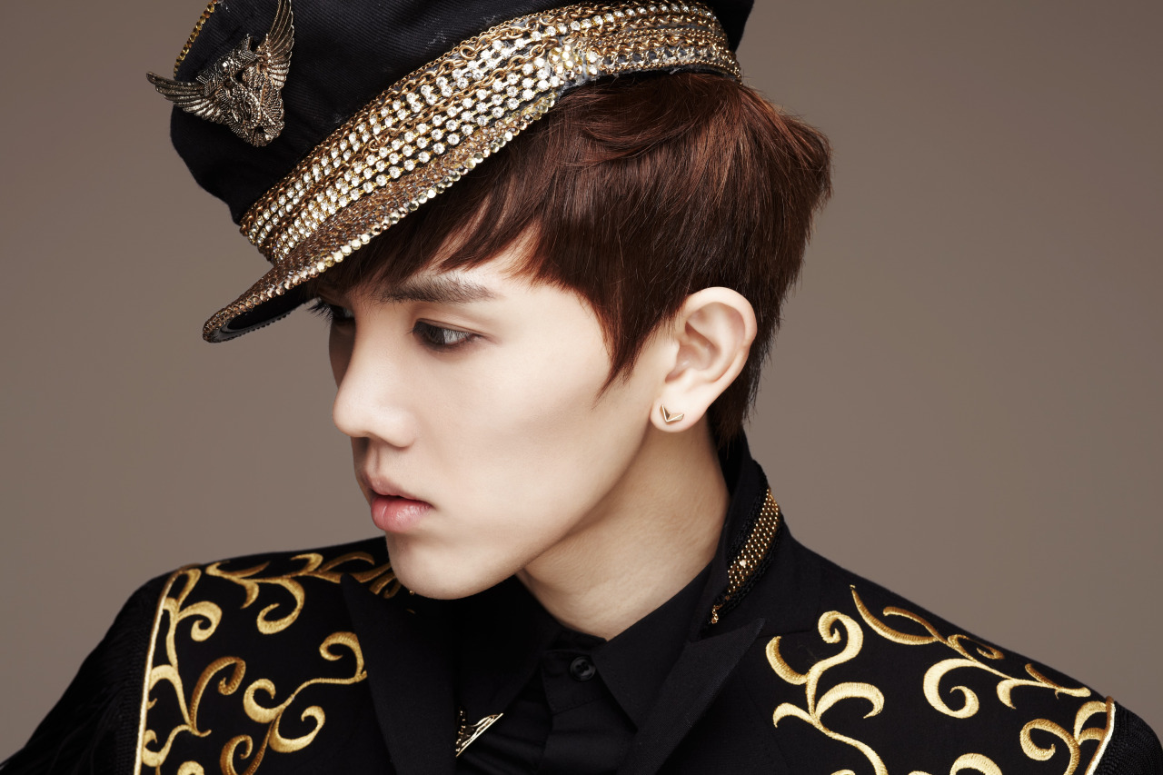 BIGFLO Leader Jungkyun Goes On Hiatus Due To Upcoming Enlistment