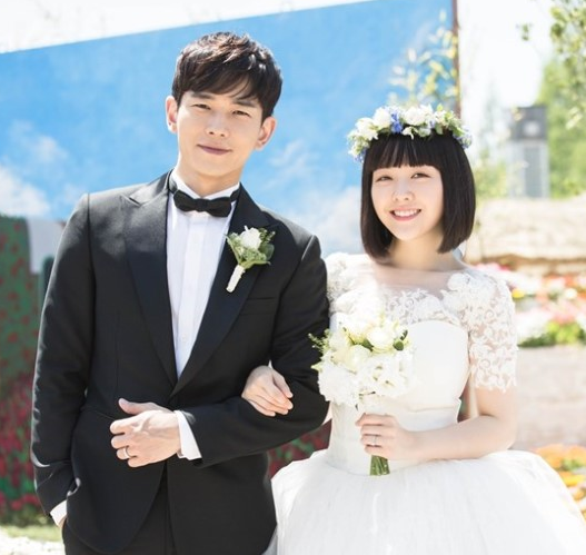 Girl's Day's Minah Transforms Into A Beautiful Bride For 