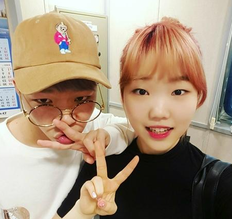 Akdong Musician Reveals Some Of Their Closest Celebrity Friends